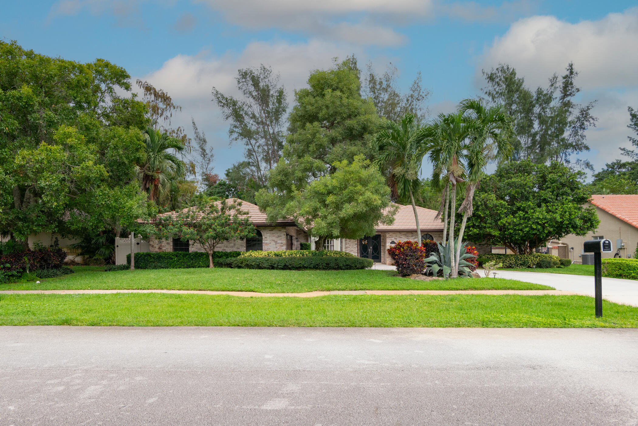 9459 Old Pine Road Boca Raton, FL 33428 - Photo 45 of 50 © Clark - 9459 Old Pine Road-003