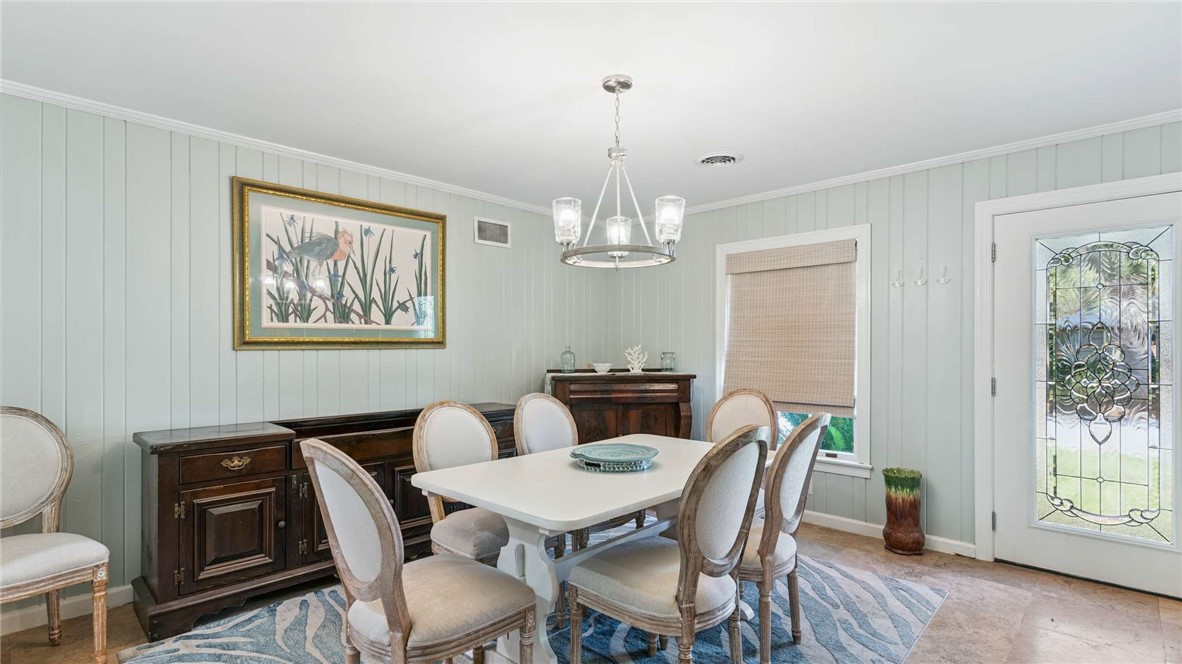 620 Demere Way St. Simons Island, GA 31522 - Photo 6 of 29