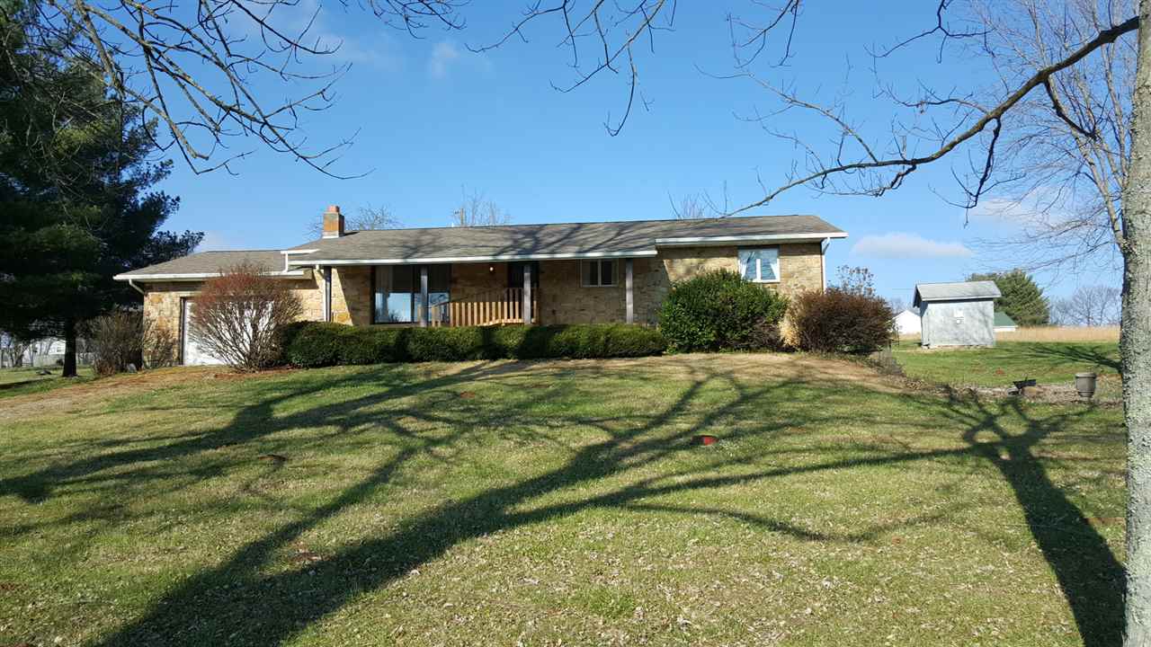 695 Hayes Road Bedford, IN 47421 - Photo 2 of 23