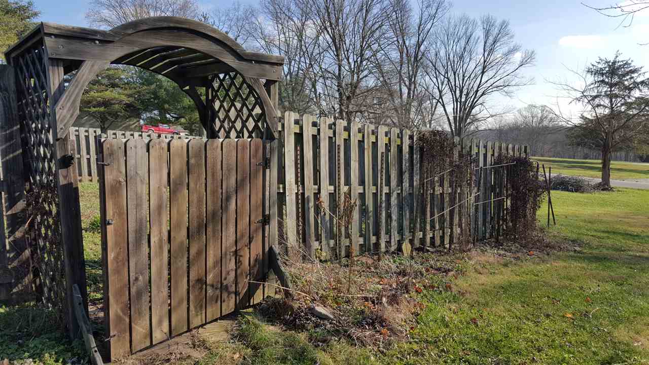 695 Hayes Road Bedford, IN 47421 - Photo 22 of 23