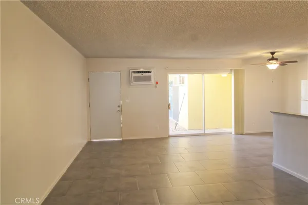 $1,550 | 807 East Cottonwood Road, Unit 11, Palm Springs, CA 92262