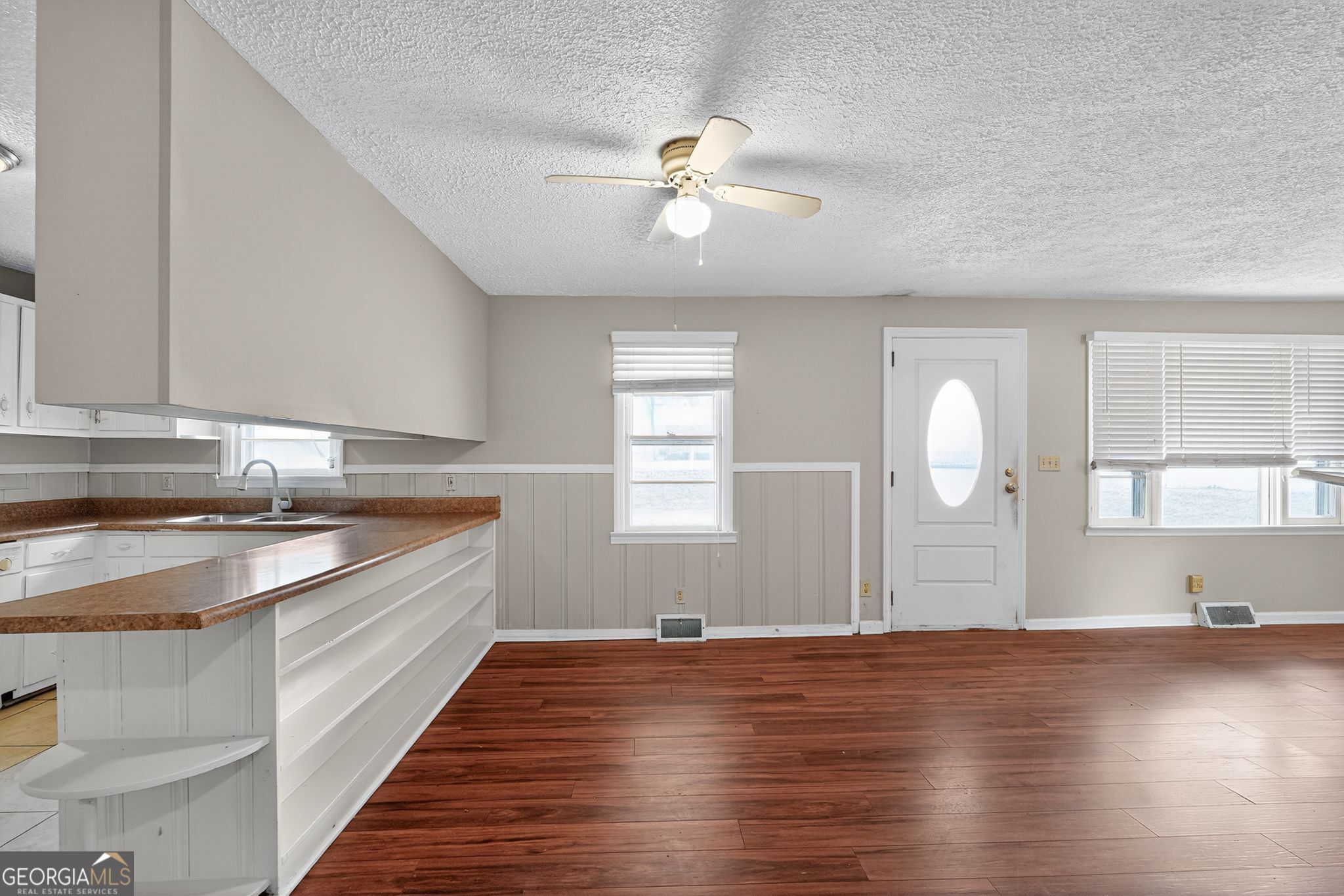 3002 Centerville Rosebud Road Snellville, GA 30039 - Photo 7 of 33