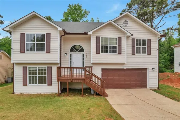 $320,000 | 7086 Sir Galahad Way, Jonesboro, GA 30236