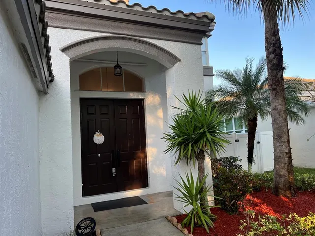 $4,750 | 4926 Southwest 163rd Avenue, Miramar, FL 33027