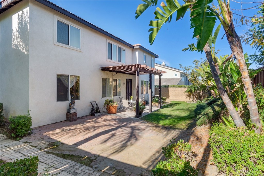 2967 Mangular Avenue Corona, CA 92882 - Photo 32 of 36