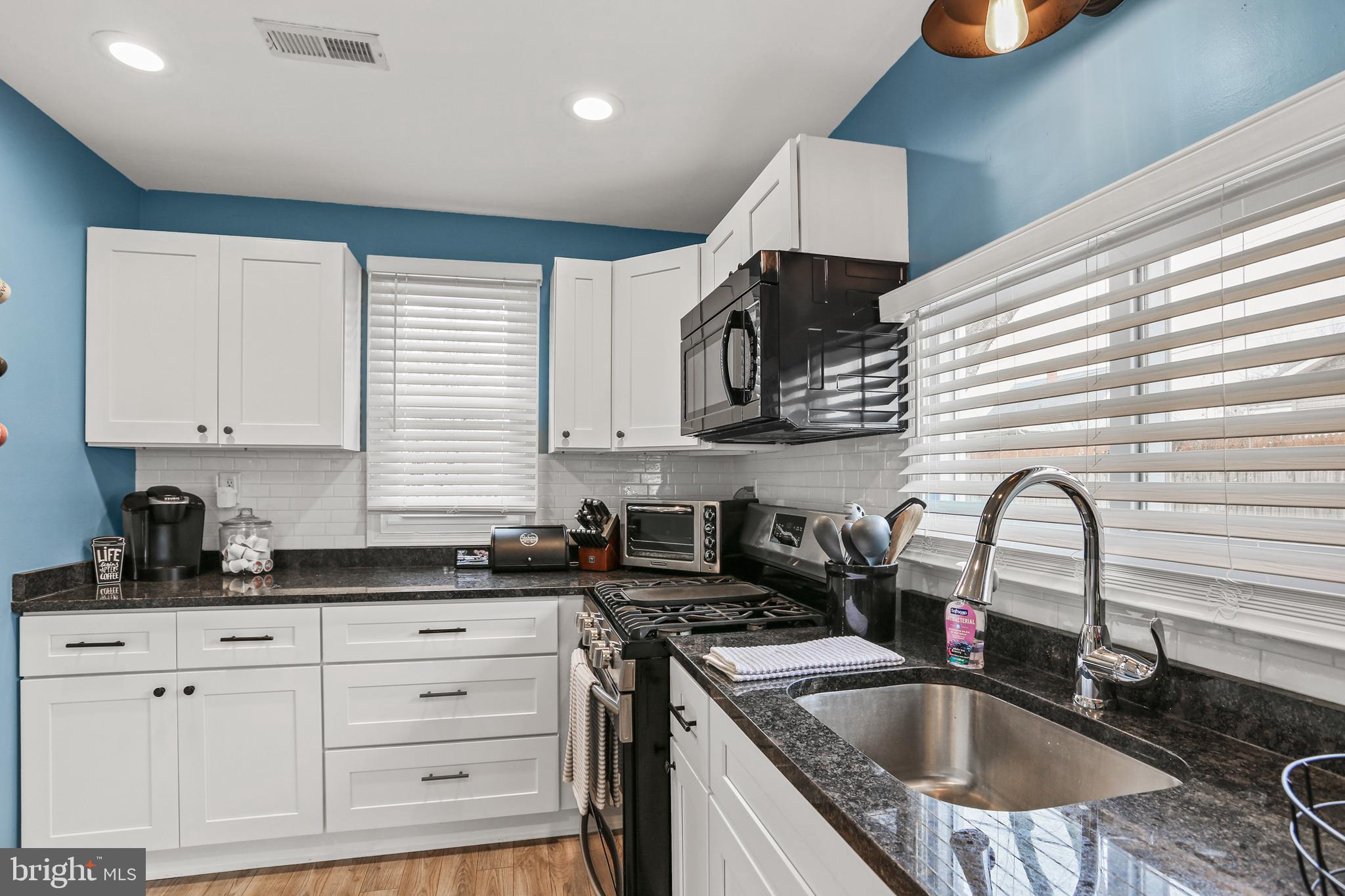 37 Ridgemoor Road Essex, MD 21221 - Photo 11 of 29 Mostly S/S appliances