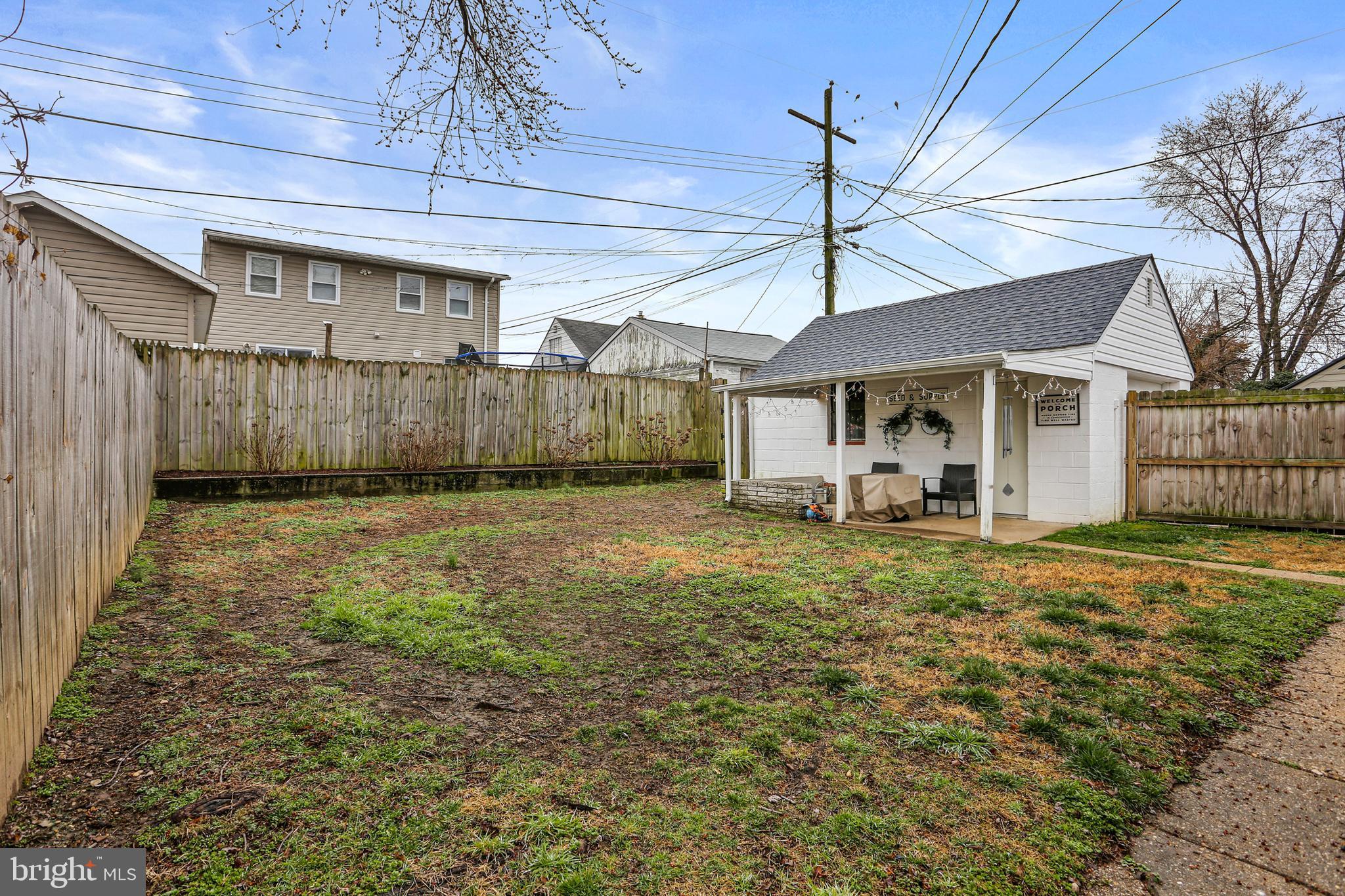 37 Ridgemoor Road Essex, MD 21221 - Photo 25 of 29 Fenced yard-ideal for pets & children