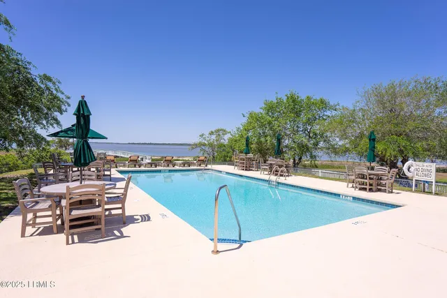 $931,000 | 81 Bermuda Downs, St. Helena Island, SC 29920