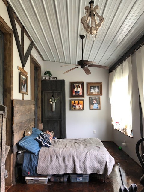 248 Access Road Pulaski, TN 38478 - Photo 14 of 19 a bedroom with bed and a window