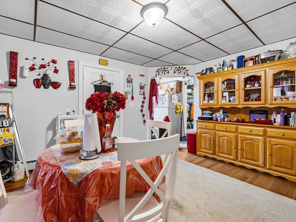52 Lapham Street Fall River, MA 02721 - Photo 5 of 41