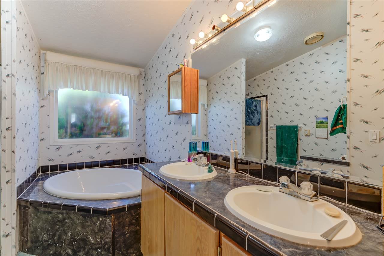 1208 Ager Road Montague, CA 96064 - Photo 12 of 22 Gallery Image 12