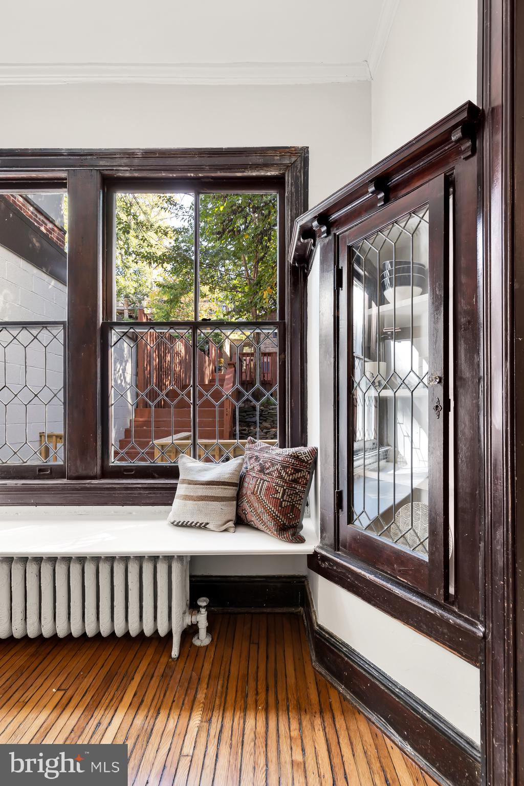 2025 Park Road Northwest Washington, DC 20010 - Photo 18 of 62 Gorgeous leaded-glass detailing