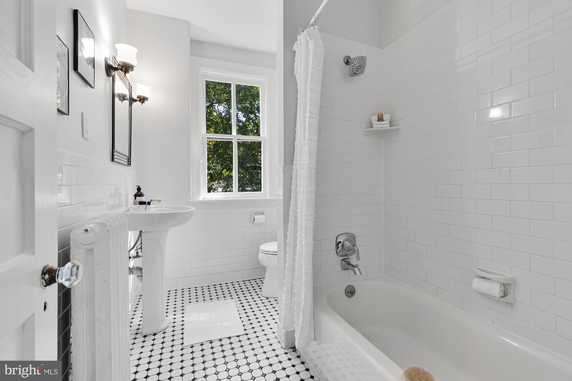 2025 Park Road Northwest Washington, DC 20010 - Photo 40 of 62 Charmingly updated hall bath