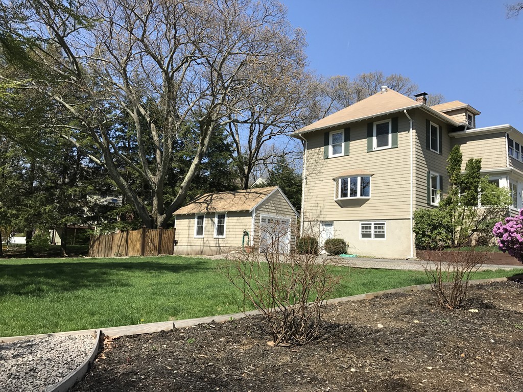 42 Ingleside Road Needham, MA 02492 - Photo 23 of 25