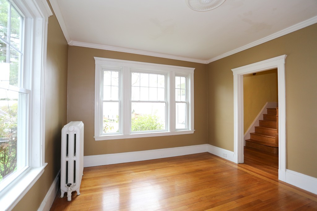 42 Ingleside Road Needham, MA 02492 - Photo 4 of 25