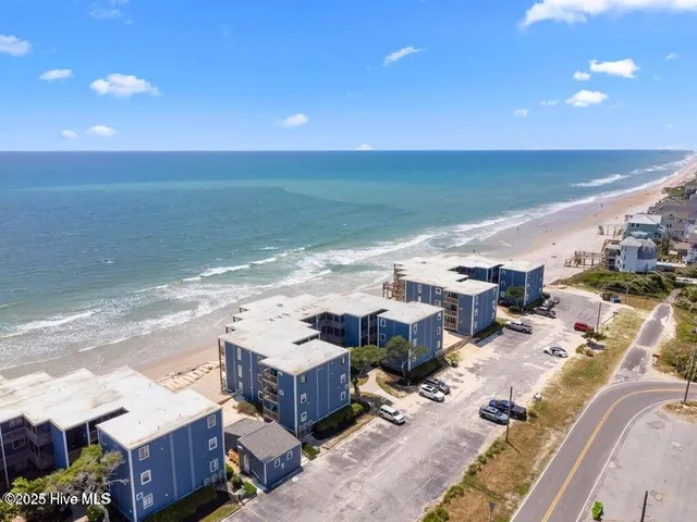 $1,600 | 2182 New River Inlet Road, Unit 279, North Topsail Beach, NC 28460