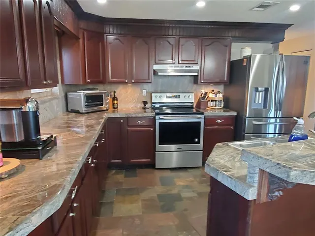 $300,000 | 7702 Rosewood Drive, Port Richey, FL 34668