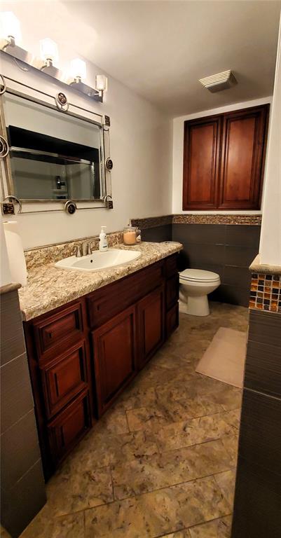 7702 Rosewood Drive Port Richey, FL 34668 - Photo 35 of 47