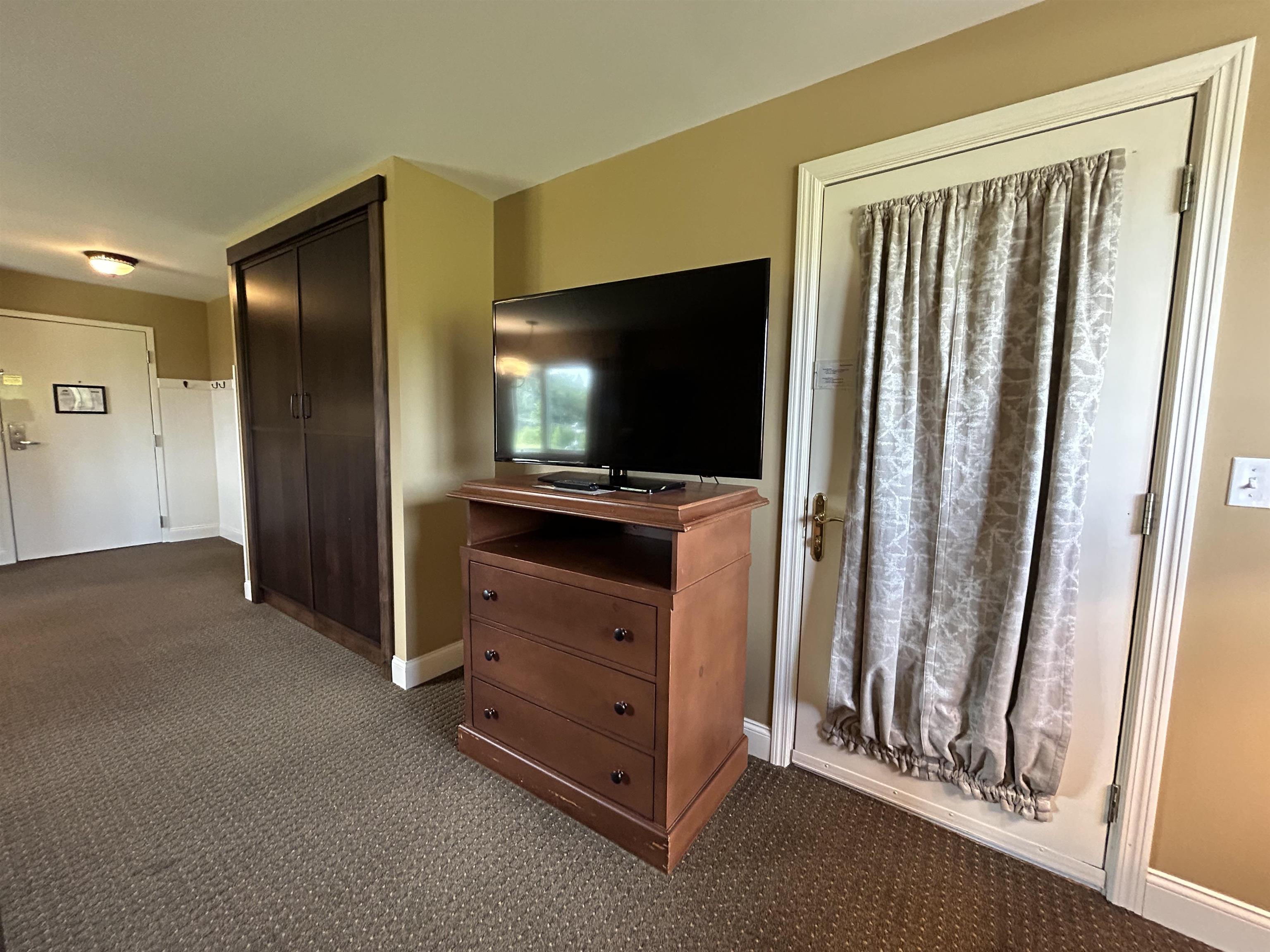 89 Grand Summit Way West Dover, VT 05356 - Photo 7 of 32