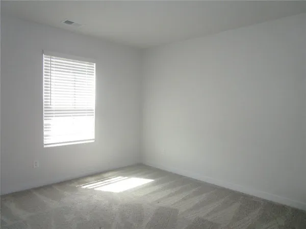 $2,400 | 5234 Mulberry Crk Way, Flowery Branch, GA 30542