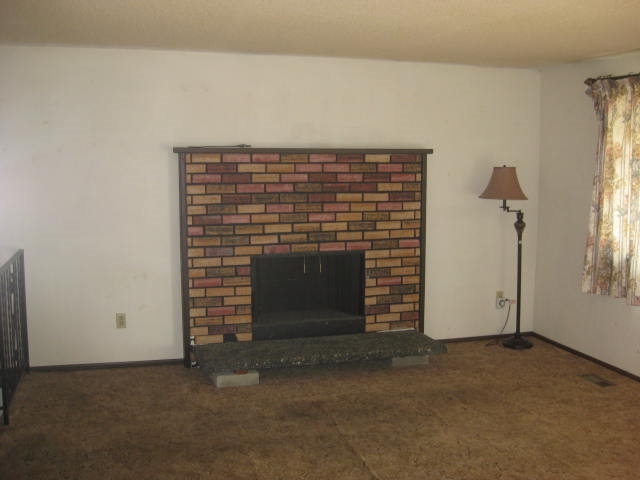 3015 East Farwell Road Mead, WA 99021 - Photo 3 of 9