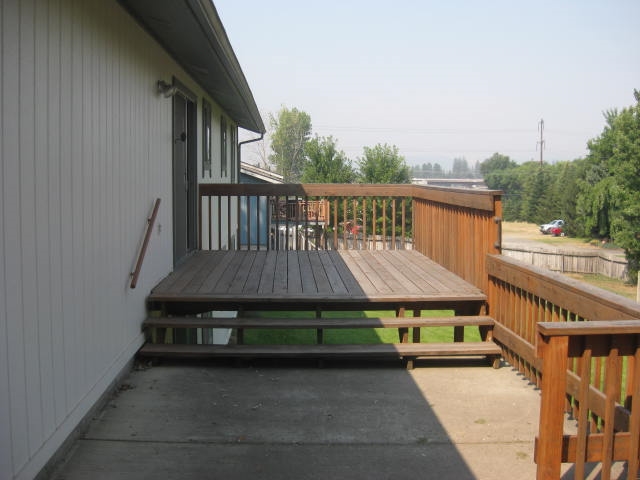 3015 East Farwell Road Mead, WA 99021 - Photo 8 of 9