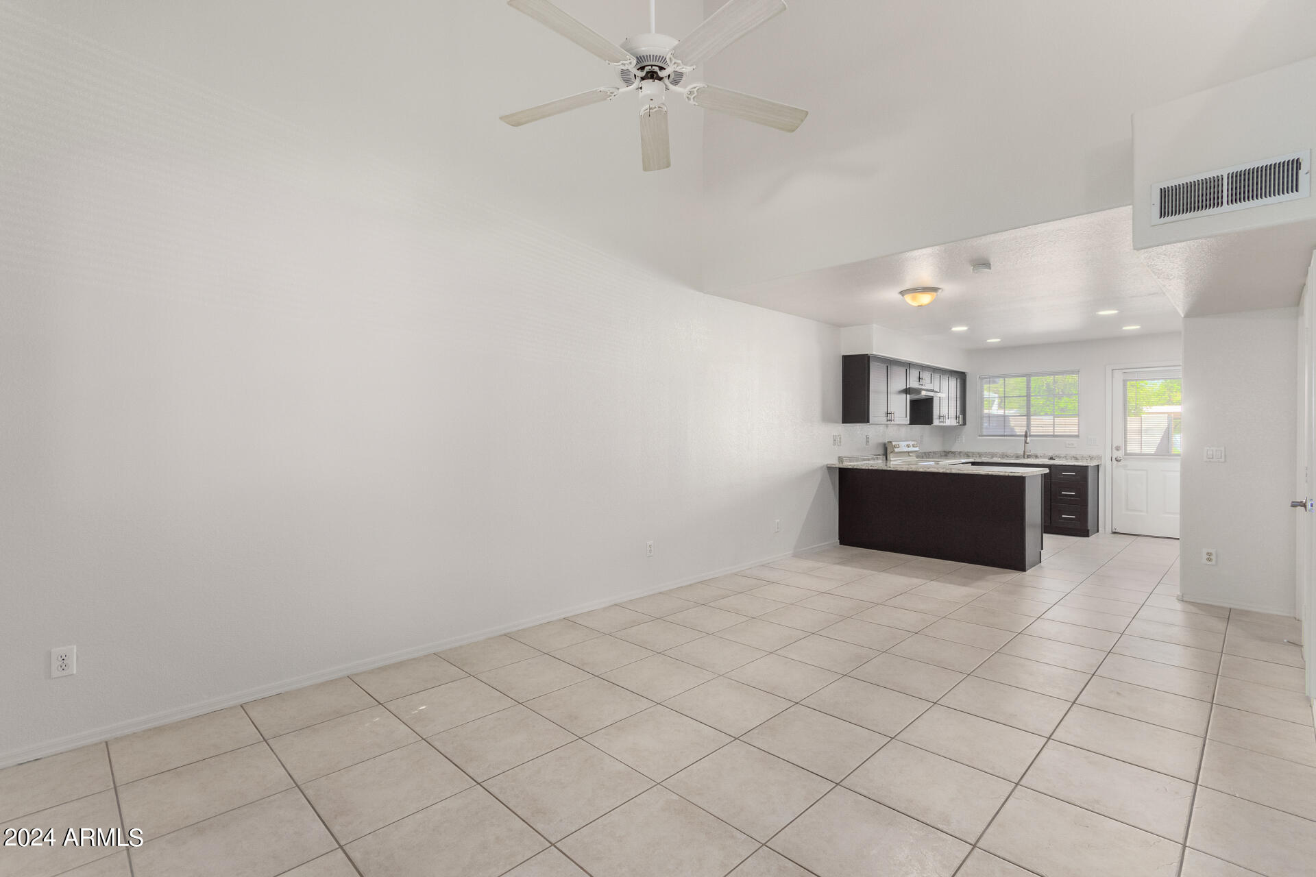 860 North McQueen Road, Unit 1018 Chandler, AZ 85225 - Photo 5 of 24 06 - McQueen 860