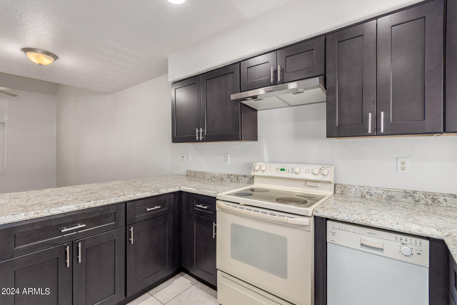 860 North McQueen Road, Unit 1018 Chandler, AZ 85225 - Photo 8 of 24 09 - McQueen 860