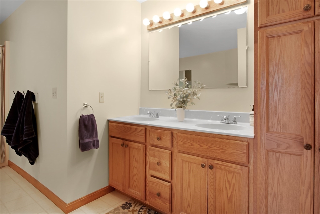 2 Clark Road Spencer, MA 01562 - Photo 28 of 42 Gallery Image 28