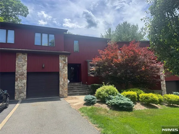 $3,800 | 244 Butternut Drive, Wayne, NJ 07470