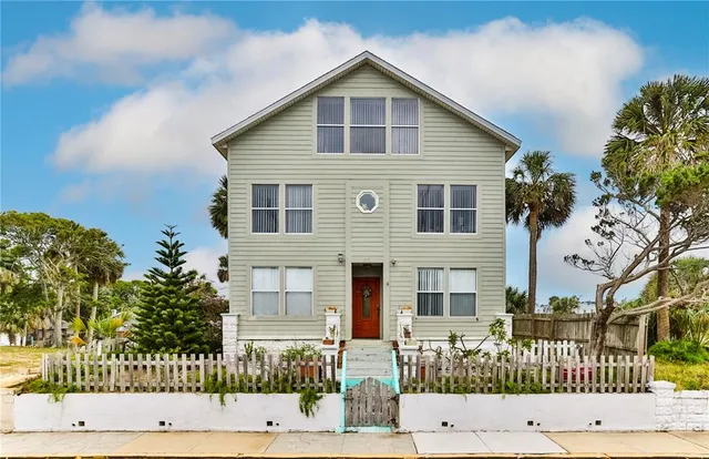 $630,000 | 30 South Grandview Avenue, Daytona Beach, FL 32118