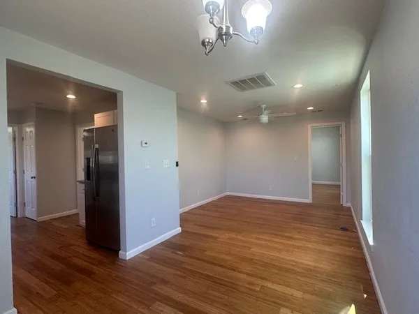 $1,600 | 737 Webb Street, Corpus Christi, TX 78418