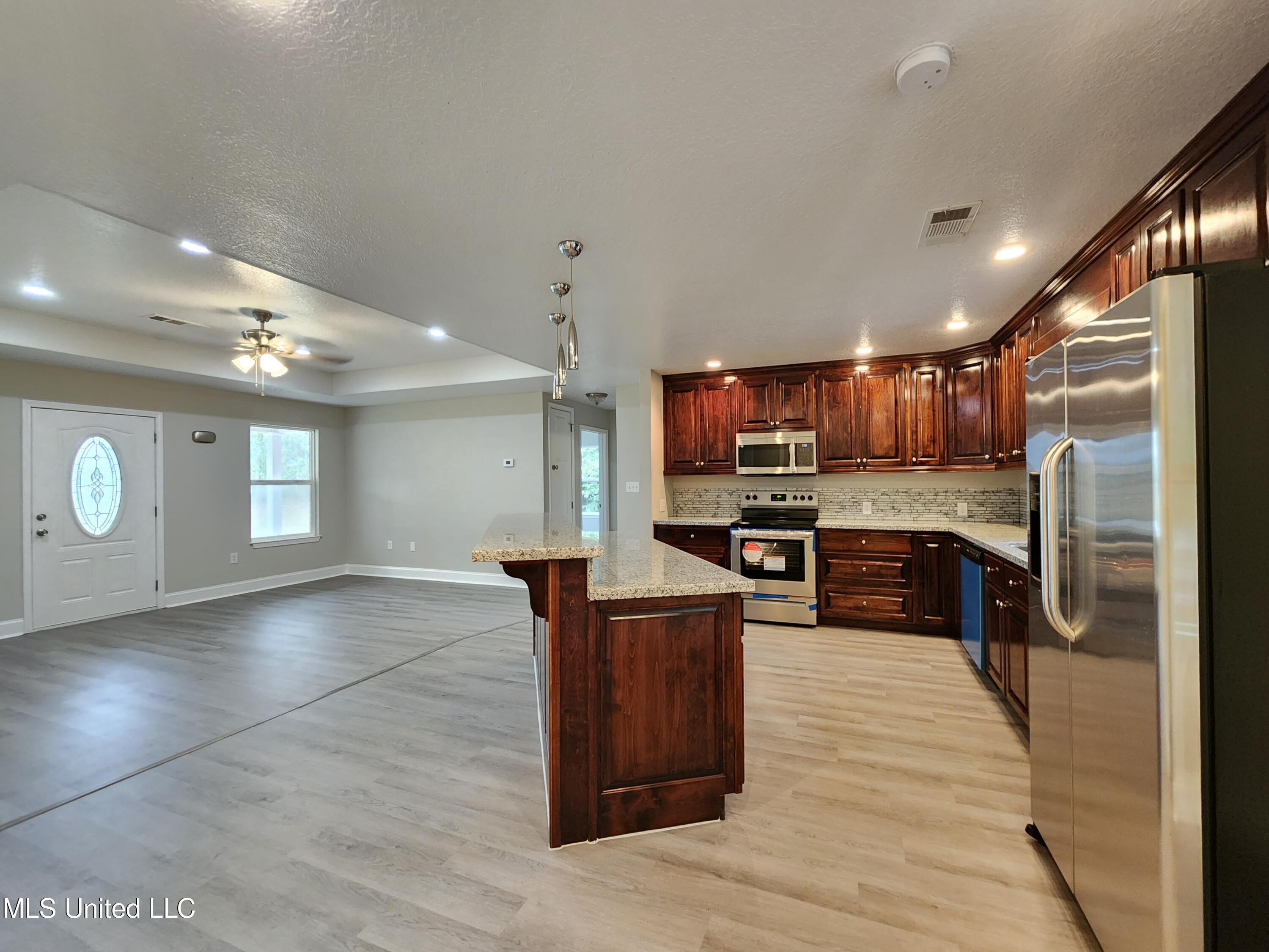 13185 Fairley Road Vancleave, MS 39565 - Photo 13 of 36 20231010_160537