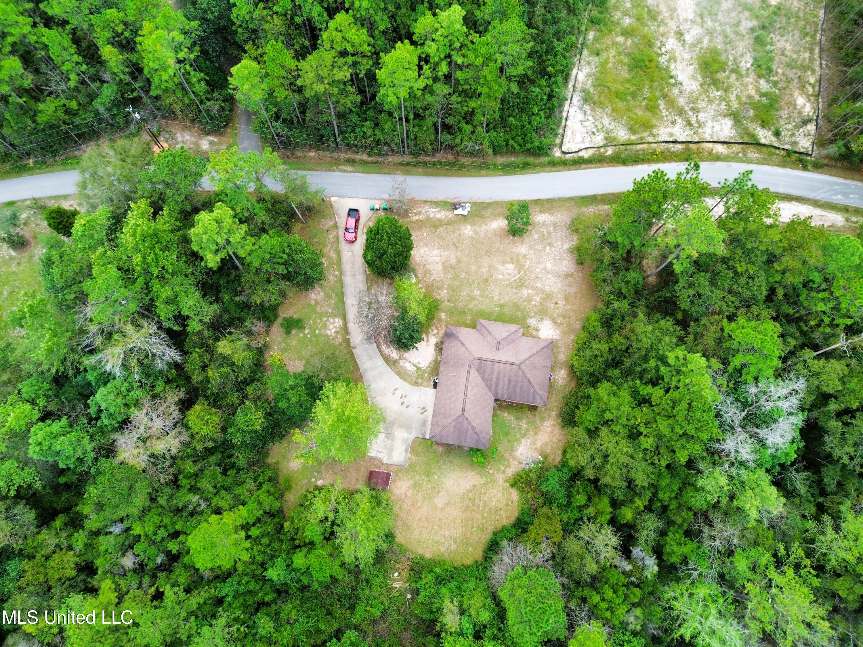13185 Fairley Road Vancleave, MS 39565 - Photo 8 of 36 dji_fly_20231010_153356_72_1696970054601