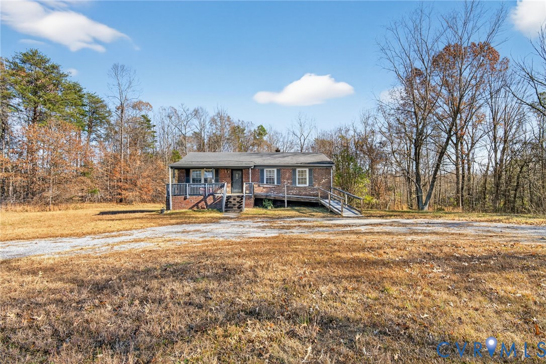 218 Mahan Road Farmville, VA 23901 - Photo 2 of 24 Gallery Image 2