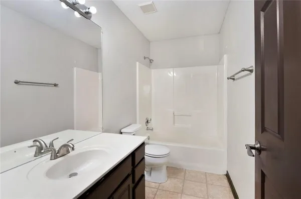 $414,900 | 15607 South Blackfoot Street, Olathe, KS 66062