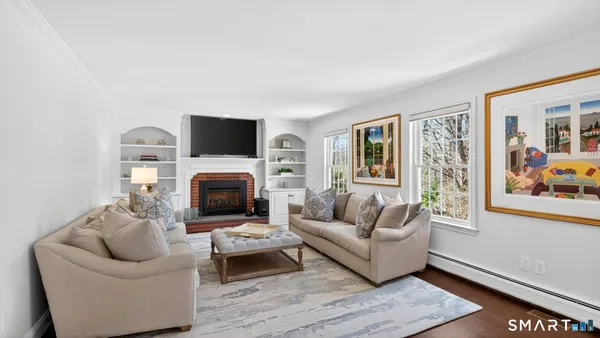 $619,000 | 389 Huckleberry Hill Road, Avon, CT 06001