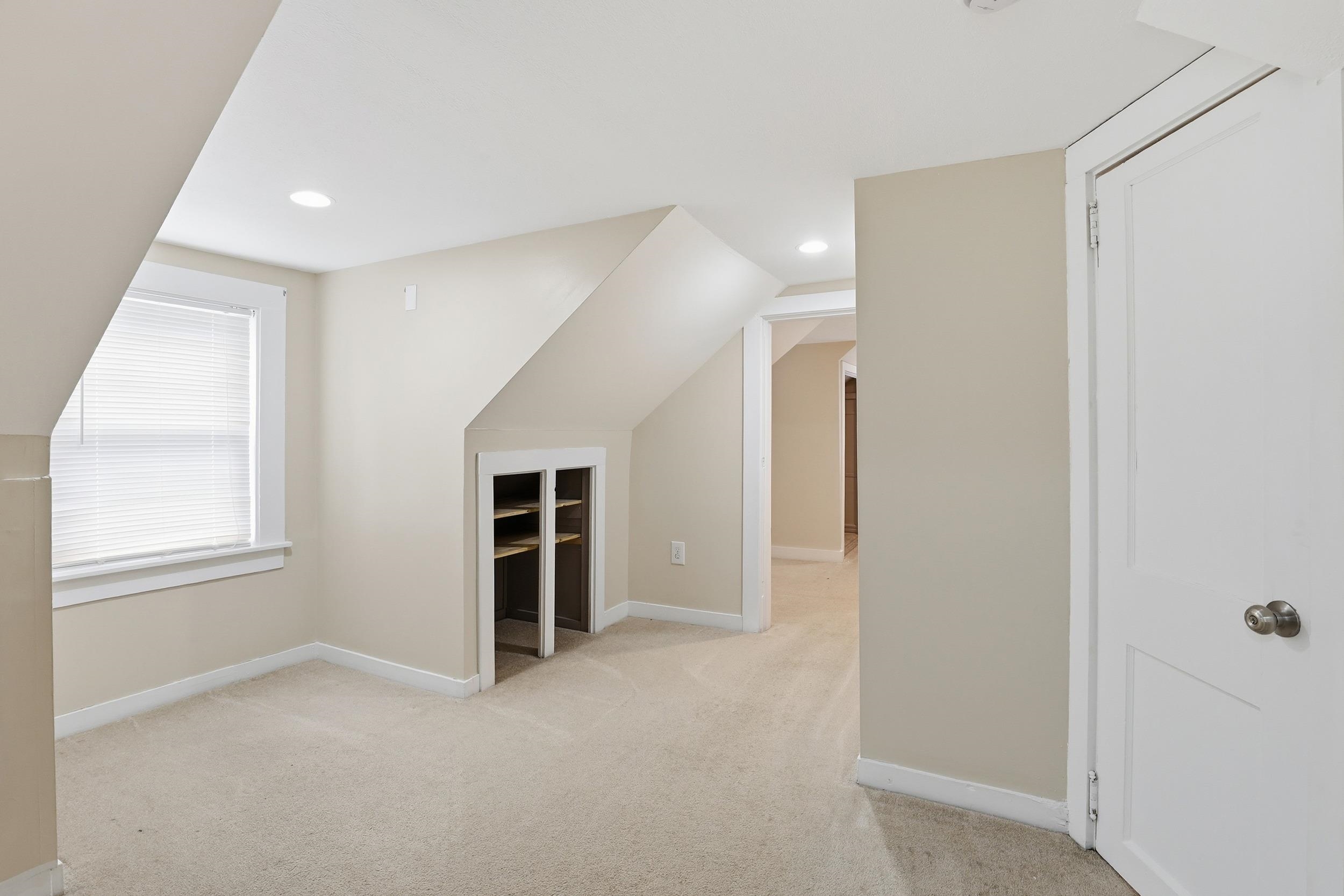 291 Mast Road Manchester, NH 03102 - Photo 14 of 35