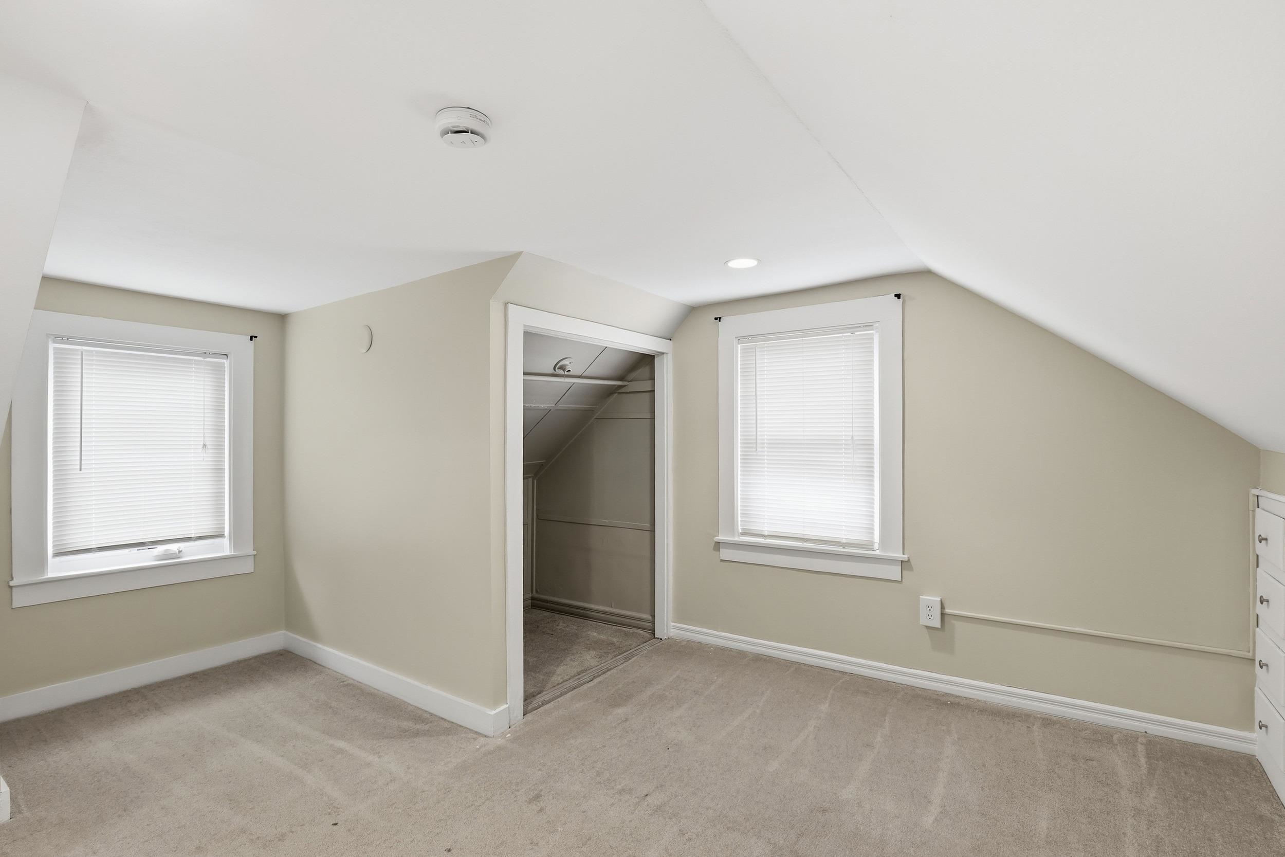 291 Mast Road Manchester, NH 03102 - Photo 15 of 35