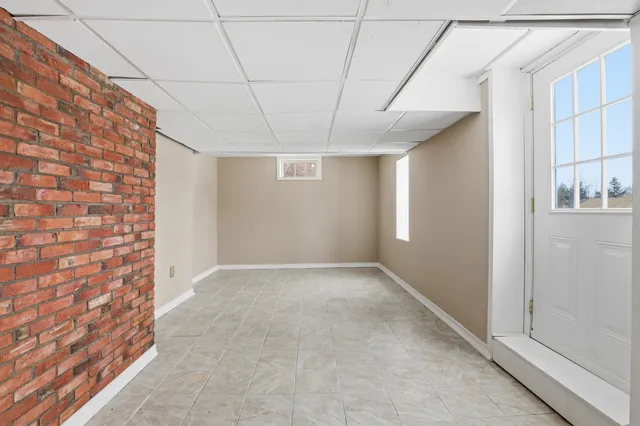 $430,000 | 291 Mast Road, Manchester, NH 03102