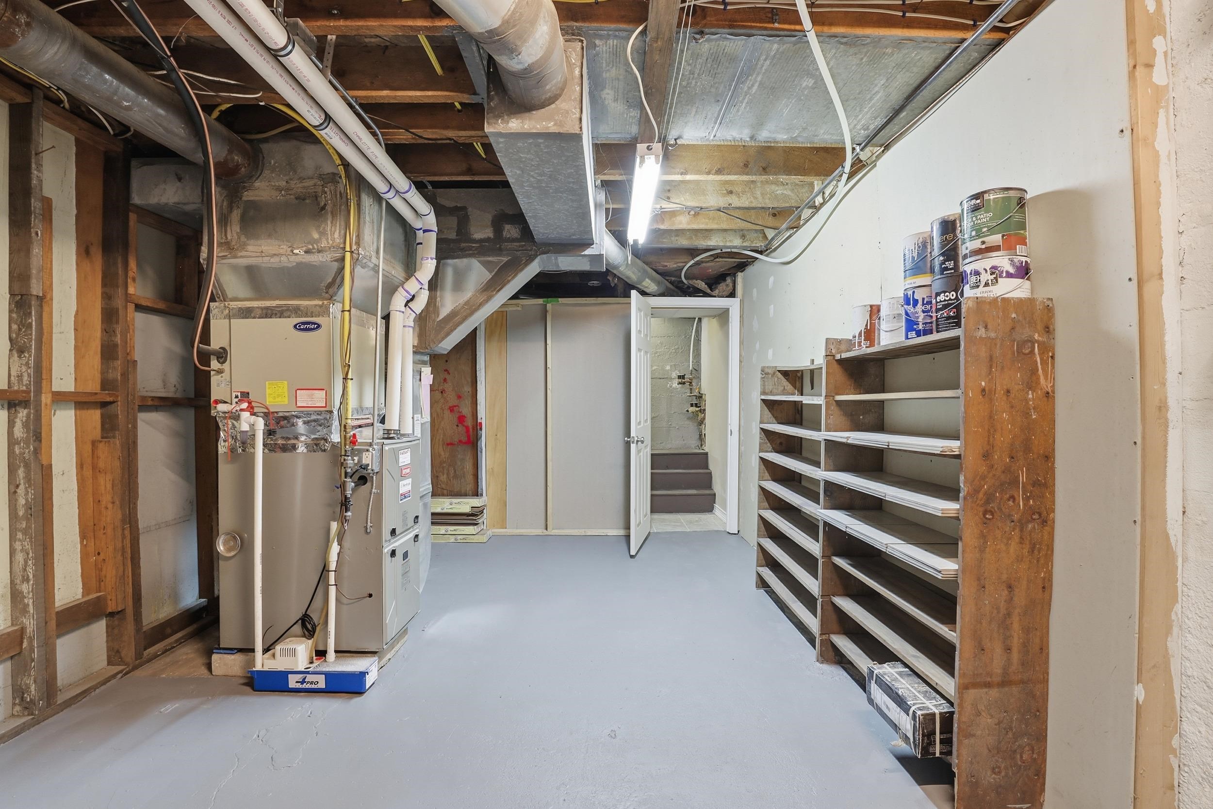 291 Mast Road Manchester, NH 03102 - Photo 24 of 35