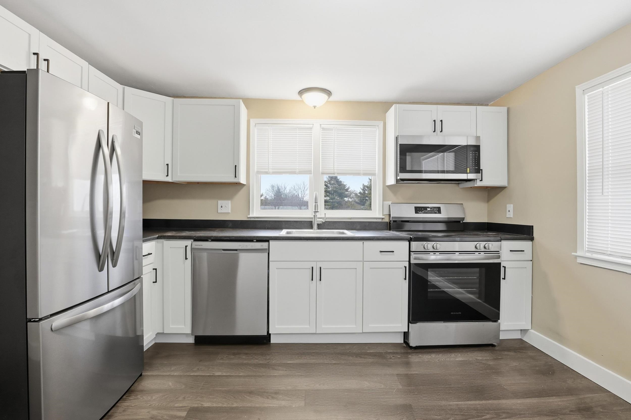 291 Mast Road Manchester, NH 03102 - Photo 5 of 35