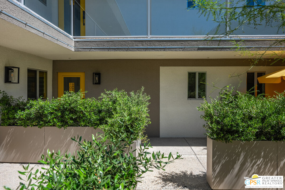 588 East San Lorenzo Road, Unit 104 Palm Springs, CA 92264 - Photo 31 of 66