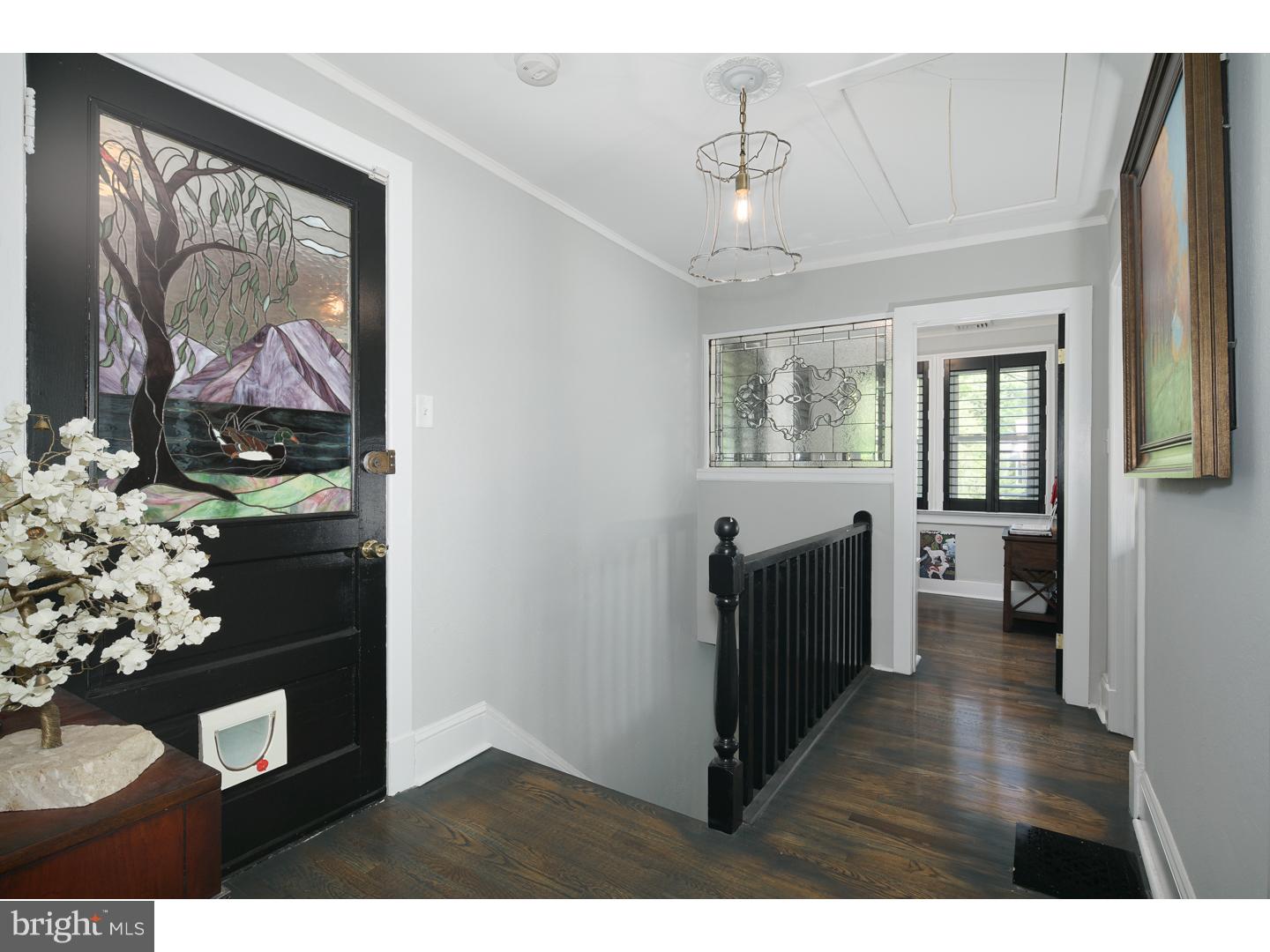 2415 River Road New Hope, PA 18938 - Photo 9 of 25 Foyer
