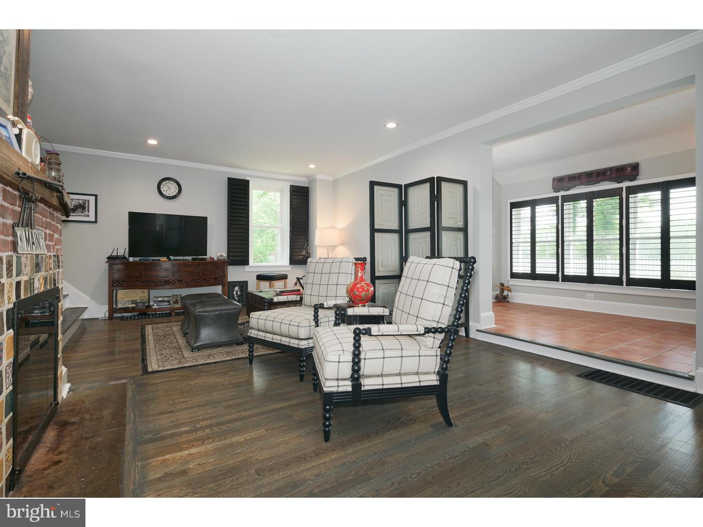 2415 River Road New Hope, PA 18938 - Photo 10 of 25 Family Room