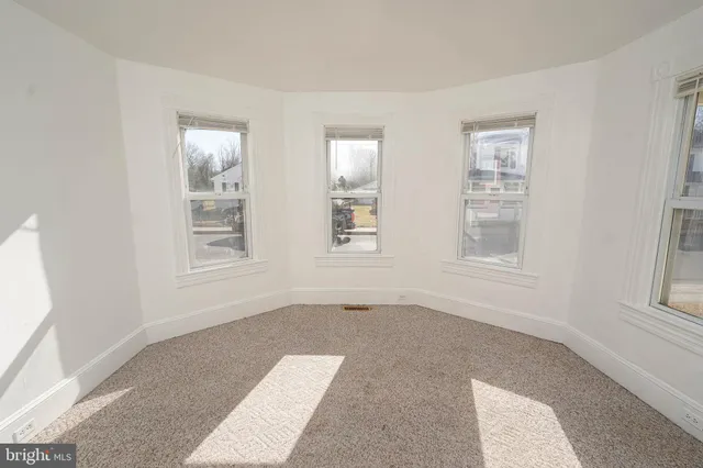 $695 | 415 East East Street, Unit A, Delmar, MD 21875