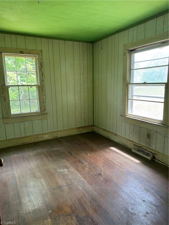 8884 Woods Dairy Road Denton, NC 27239 - Photo 3 of 11