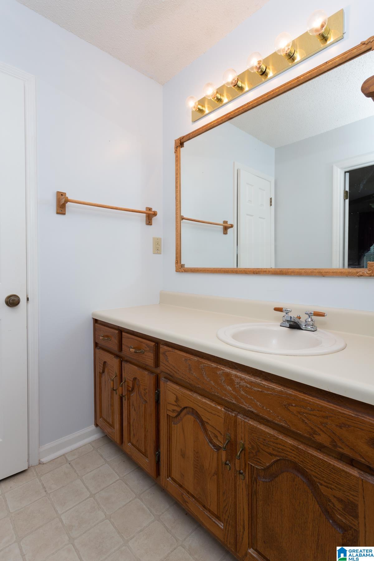 1045 Big Oak Road Ohatchee, AL 36271 - Photo 21 of 39