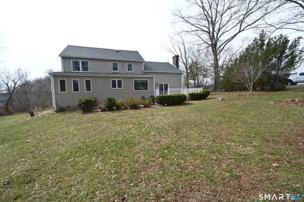 $650,000 | 46 McMahon Lane, North Branford, CT 06471