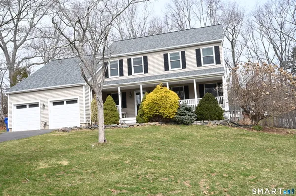 $650,000 | 46 McMahon Lane, North Branford, CT 06471